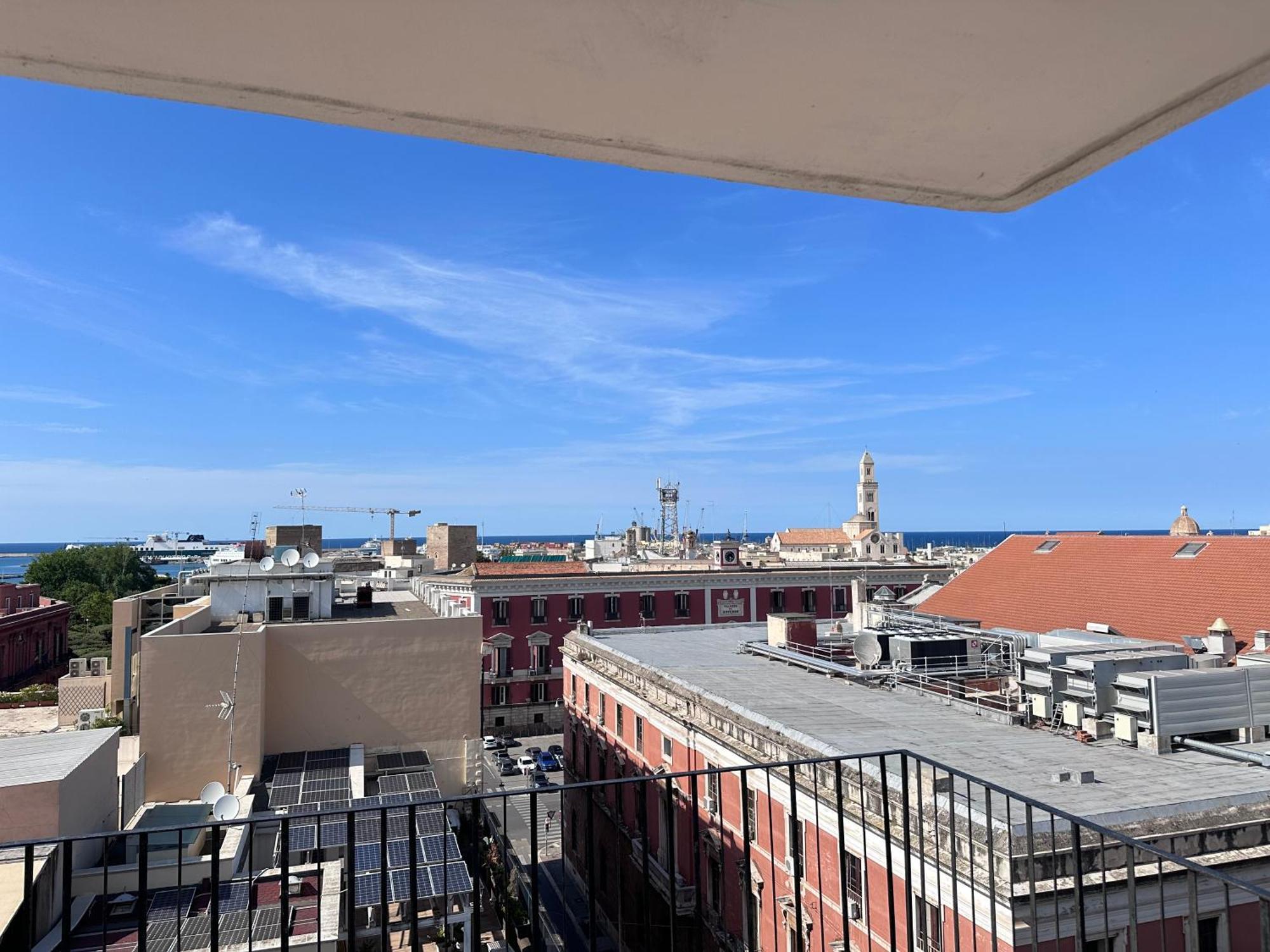 Peaceful Piccinni - Central Apartment Bari Exterior photo